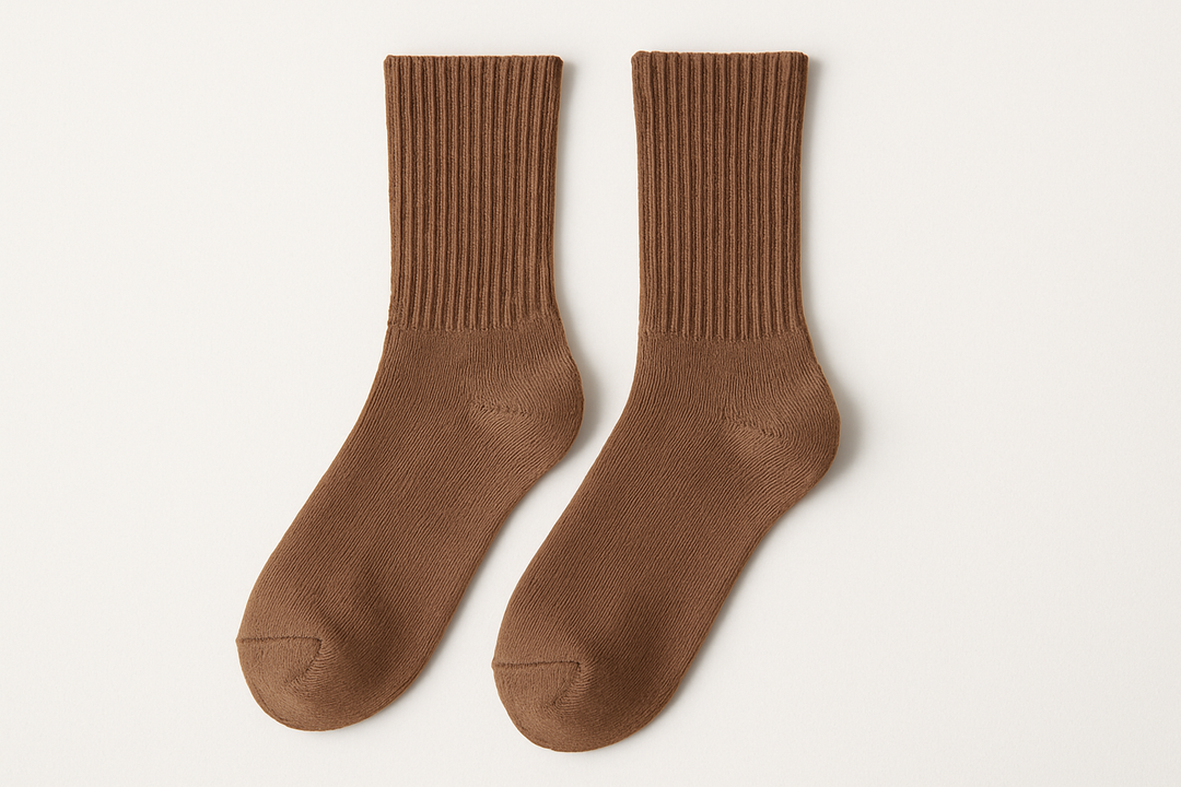 גרביים חומים